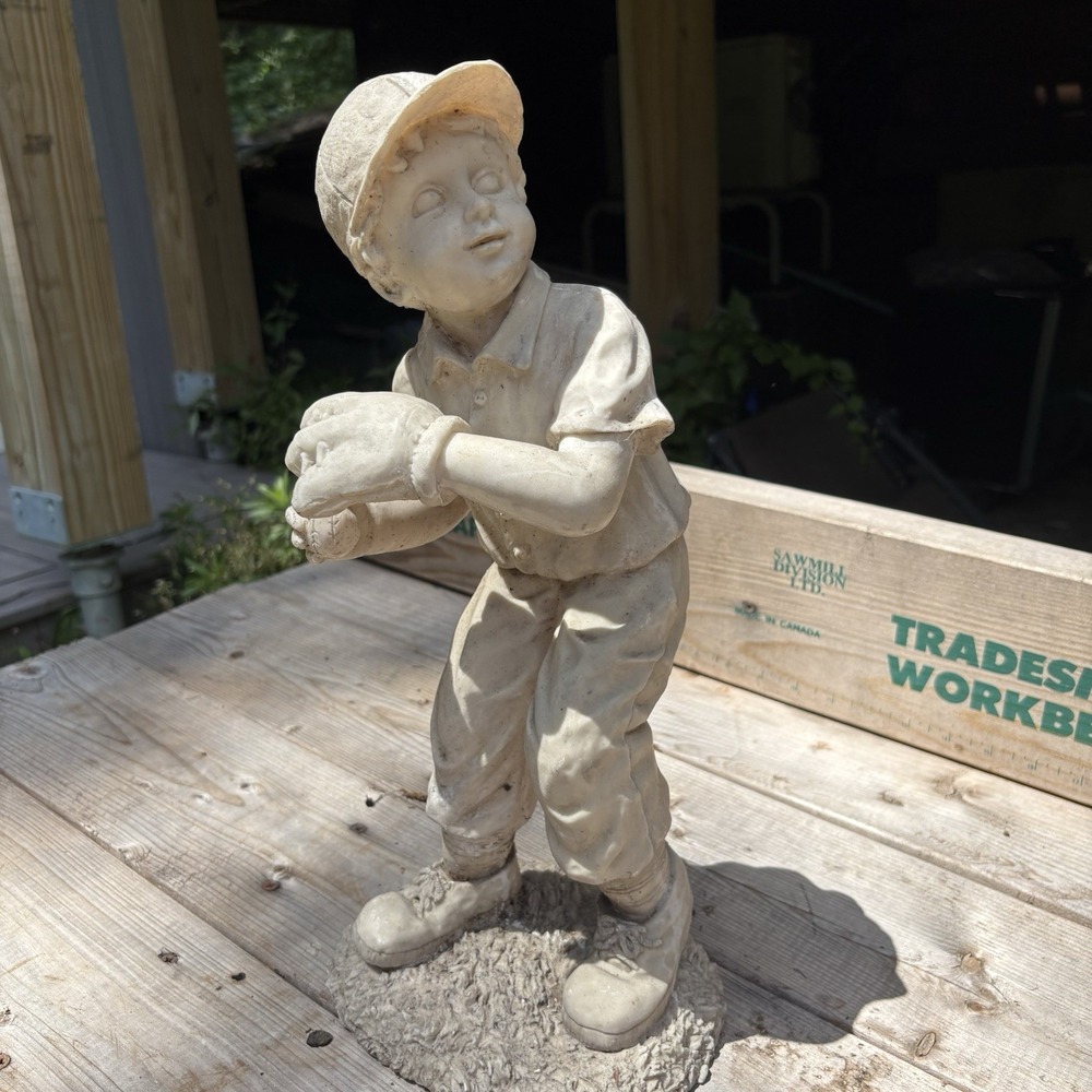 Vintage‎ Baseball Player Boy Garden Statue Outdoor  15" Lawn Decor Figurine